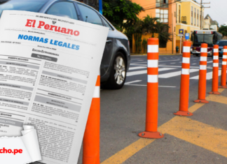 Vehículos infraestructura vial con logo de LPderecho y El Peruano