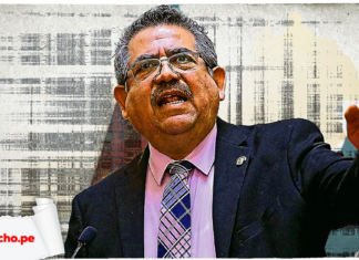 Manuel Merino de Lama con logo de LP