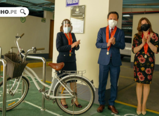Corte inaugura estacionamiento de bicicletas en sede con logo de LP