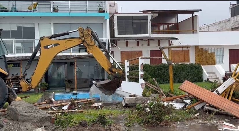 La municipalidad de Lurín se apersonó a la vivienda de la familia de la excalcaldesa este viernes 22. 