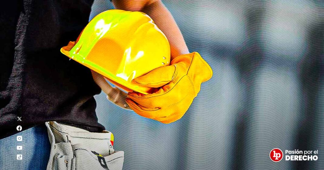 indumentaria-casco-trabajador-seguridad-guantes-obrero-protección-trabajo-laboral-LPDerecho