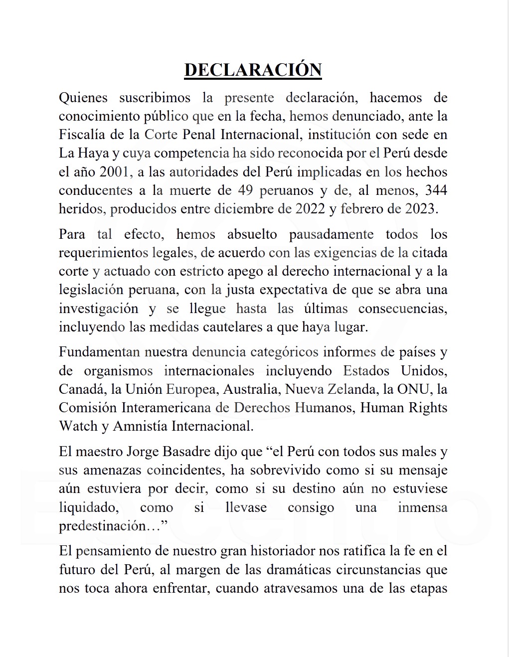 Distintos exfuncionarios públicos se unieron para presentar la demanda. 