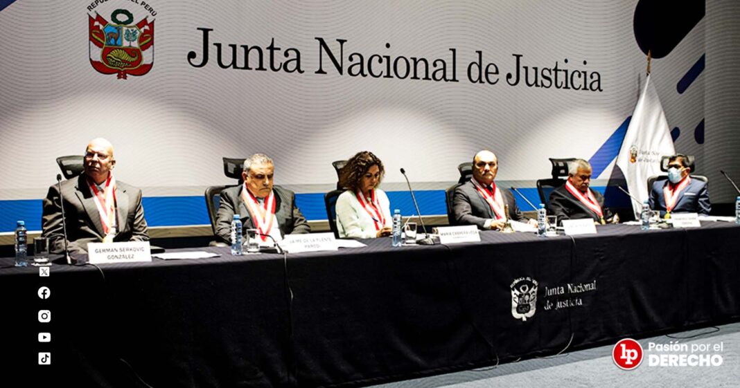 pleno-de-la-junta-nacional-de-justicia-realizo-audiencia-publica-en-el-proceso-de-vacancia-de-suspendido-miembro-rafael-ruiz-hidalgooo-LPDERECHO