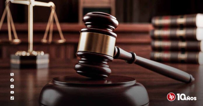 MAZO-BALANZA-LIBROS-LPDERECHO