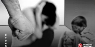 Inician investigación contra sujeto que habría atacado con fuego a su pareja frente a sus hijos