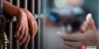 Condenan a policía que, tras un altercado fuera de un local, mató a disparos a un padre y a su hijo adolescente