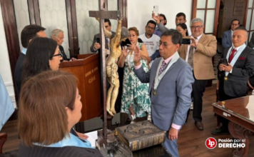 CAL: Gunther Gonzales Barrón juró como representante de los abogados ante el JNE