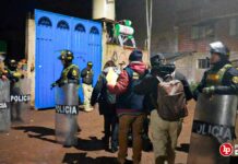 Dictan prisión preventiva a policías que habrían facilitado paso irregular de mercancías por la frontera con Bolivia