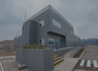 Centros de datos de IA usan agua 24 horas al día en Lurín: denuncian falta de regulación